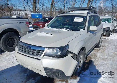 2013 Subaru Forester 2.5Xt Premium из США, поврежденный, VIN JF2SHGAC6DH405467